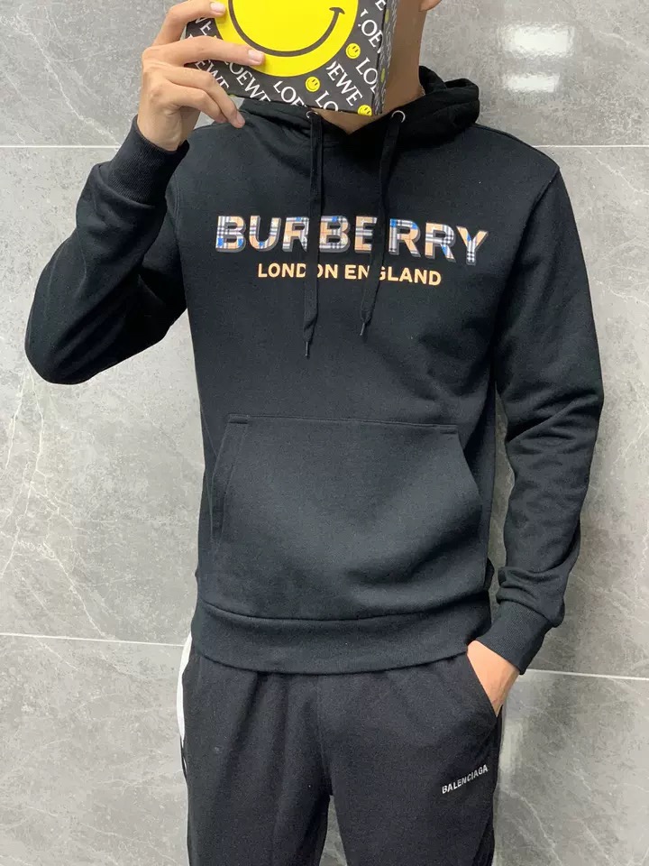 Burberr 2020 autumn and winter new style plaid printed logo letters long-sleeved sweater men's hats pure cotton fabric | BigBuy360 - bigbuy360.vn