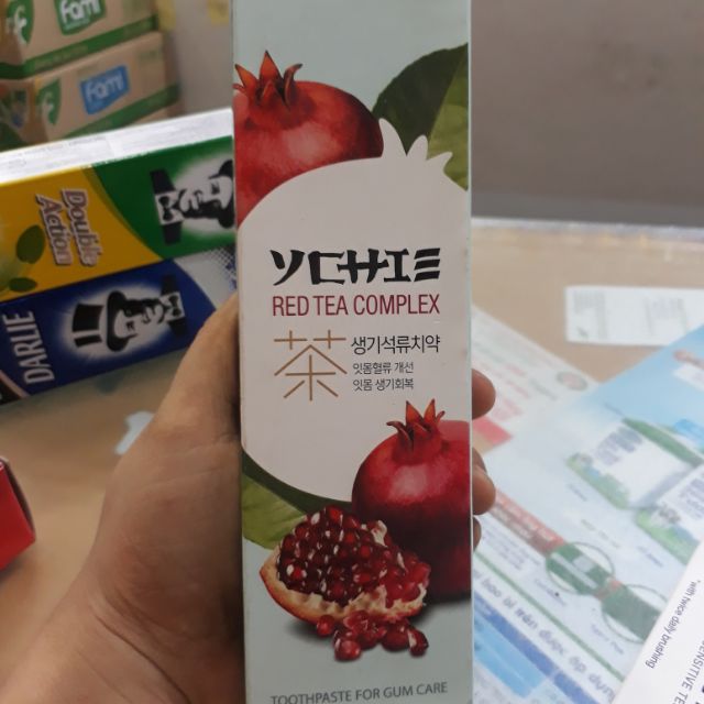 Kem đánh răng Thảo Mộc YCHIE.