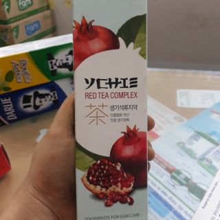 Kem đánh răng thảo mộc ychie.