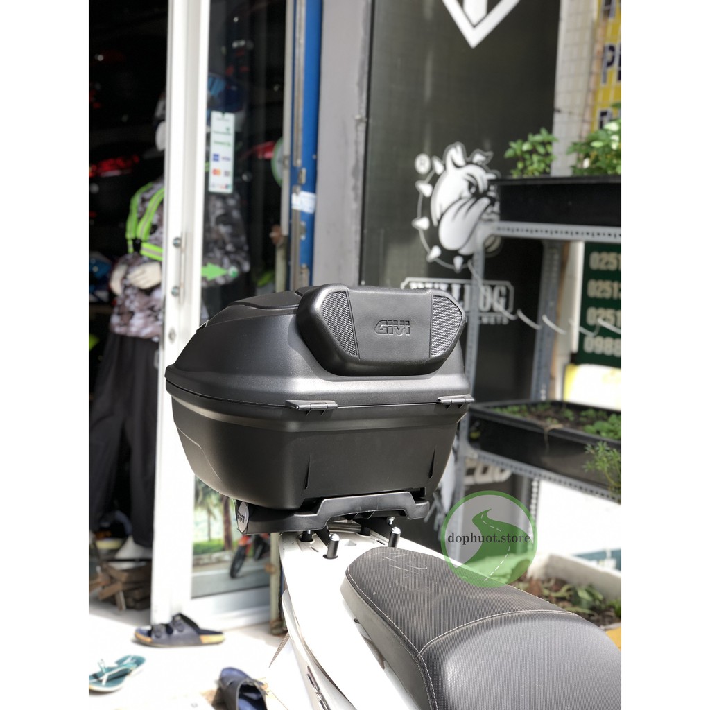 Xe PCX gắn thùng givi B360N/B360NT