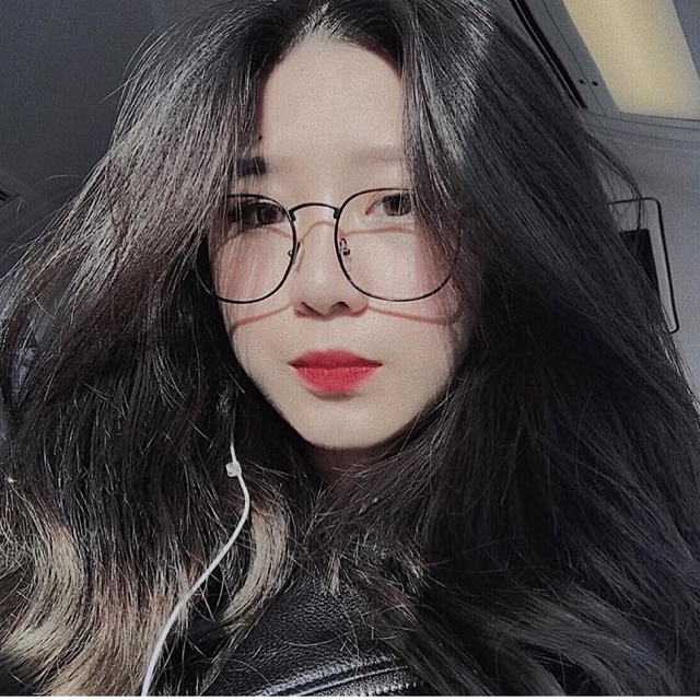 KÍNH VINTAGE GỌNG MẢNH