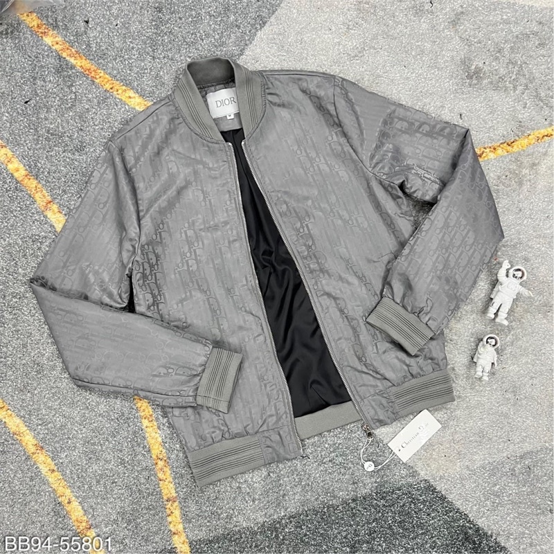 Áo khoác cổ bomber vân  chất gió đẳng cấp