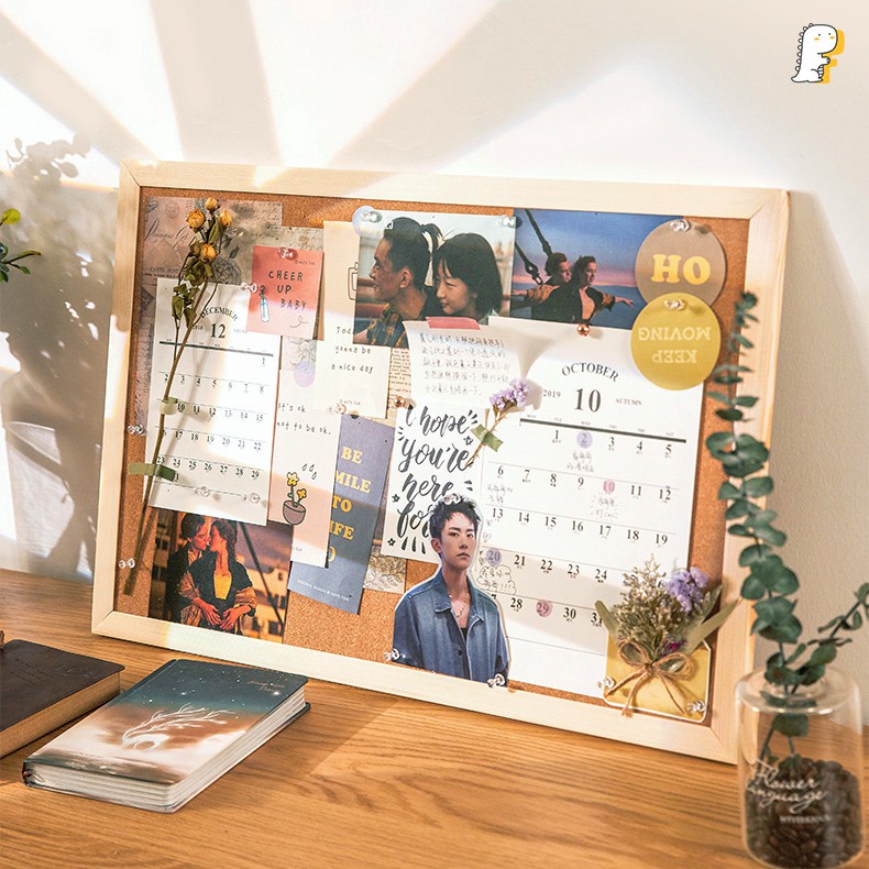 Bảng ghim gỗ bần treo ảnh, postcard ảnh lưu niệm tặng kèm ghim, móc, dây gai