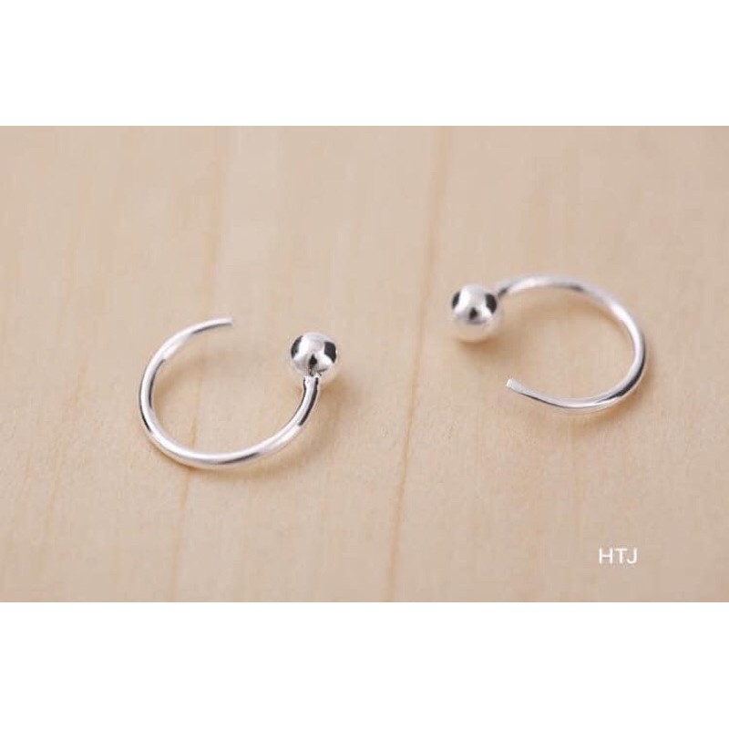 BÔNG TAI ĐINH DÁNG CONG CÁ TÍNH BẠC TA