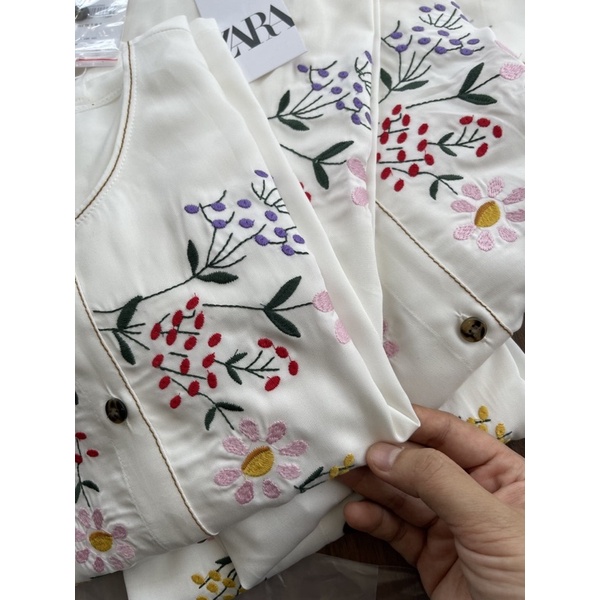 ✅Freeship✅Áo thêu hoa, chất vải linen ít nhăn.Hình cận vải shop chụp thật