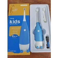 Bàn chải điện tự động đánh răng cho bé giúp bé yêu thích việc đánh răng