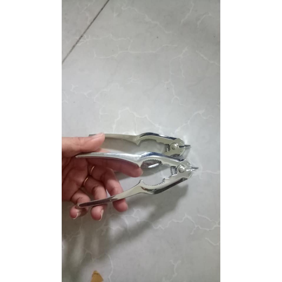 Kềm tách sò huyết inox 304 sáng bóng tiện lợi