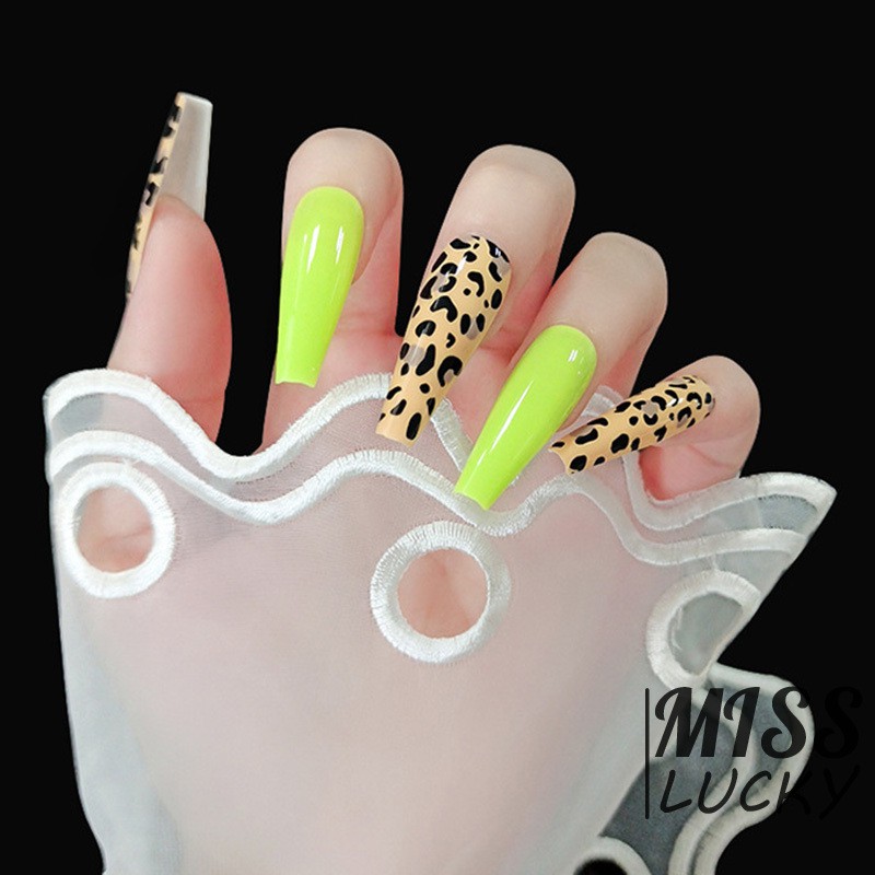 Set 24 Móng Tay Giả Thời Trang Độc Đáo Dành Cho Nữ
