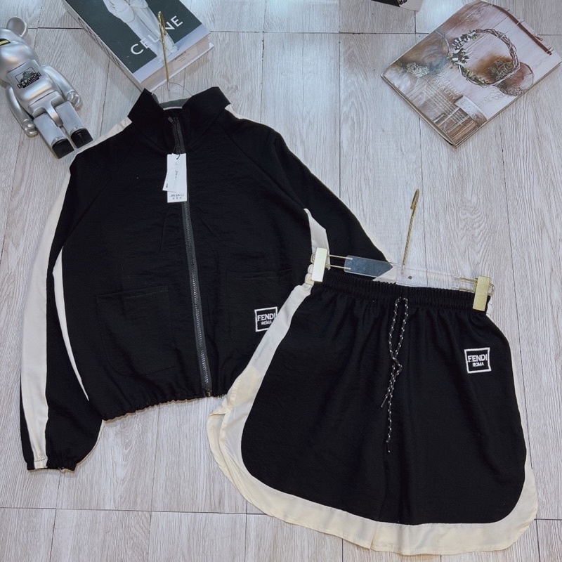 Set Bộ Áo Dài Tay Kéo Khoá Croptop Thể Thao Quần Sooc Đùi Chất Đũi Nhăn Phối Đen Trắng