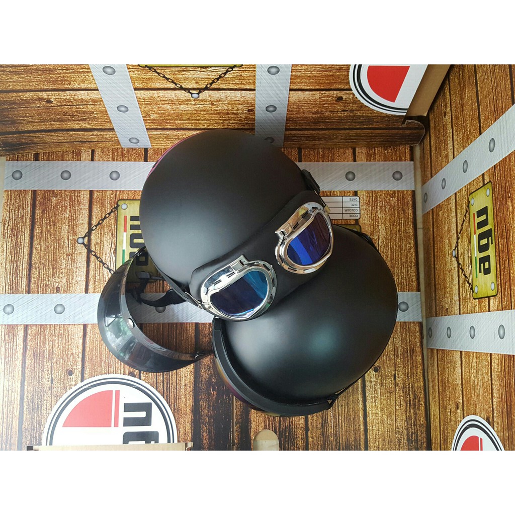 Mũ 1/2 Đen Trơn Tặng Kèm Lưỡi Trai - Nhựa ABS Dẻo, Độ Bền Cao - BH 6 THÁNG