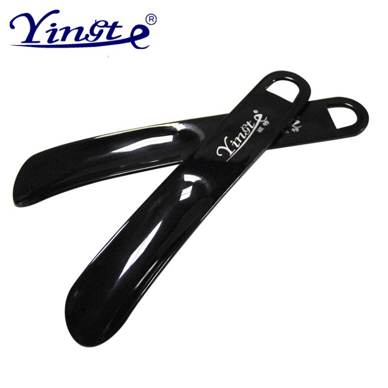 Cây Đón gót giày bằng nhựa 18,5cm  chuyên dụng ngắn dễ dàng mang theo khi di chuyển giá rẻ