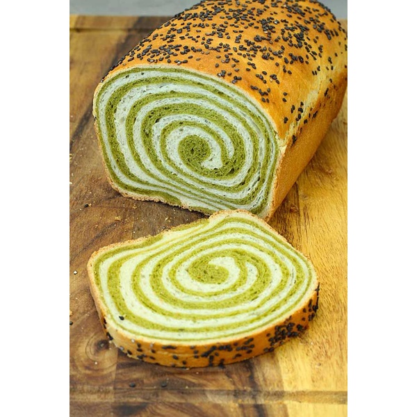 Bánh mì sandwich  nguyên cám và không nguyên cám men tự nhiên 600g-650g.