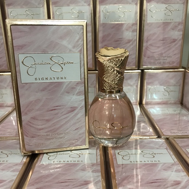 Nước hoa Nữ-Signature 10th Anniversary 30ml | BigBuy360 - bigbuy360.vn