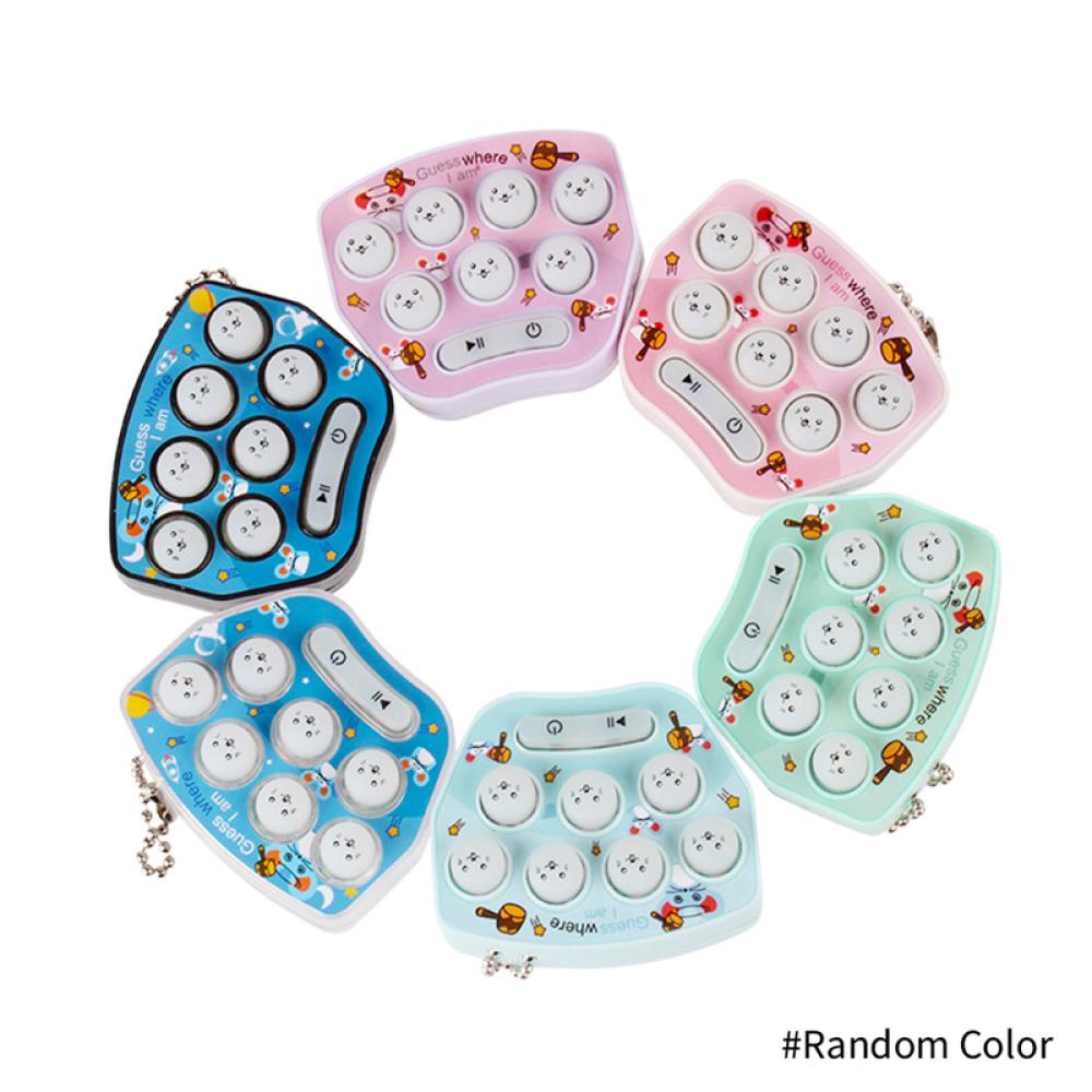 Máy Chơi Game Cầm Tay Mini Có Đèn Và Nhạc Vui Nhộn Cho Bé B6D3