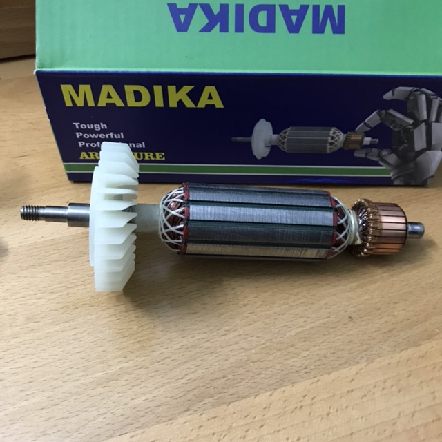 Roto máy mài makita GA4030