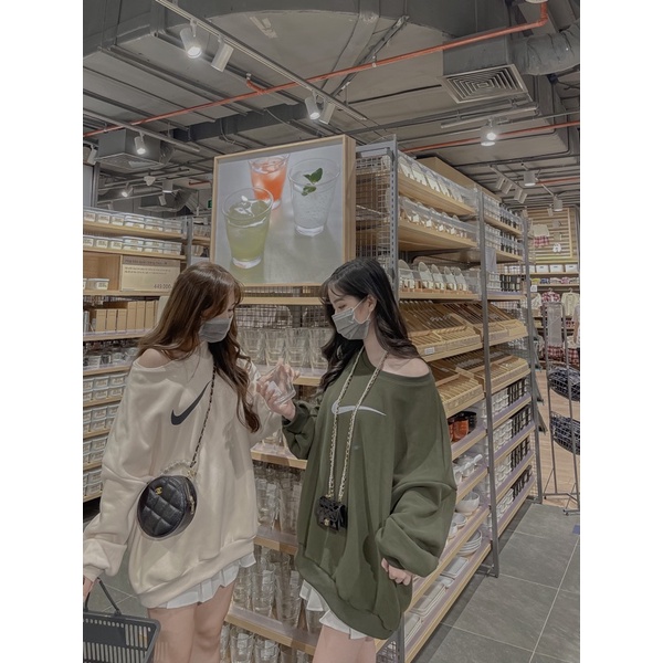 Áo nỉ bông cổ tròn chữ | BigBuy360 - bigbuy360.vn