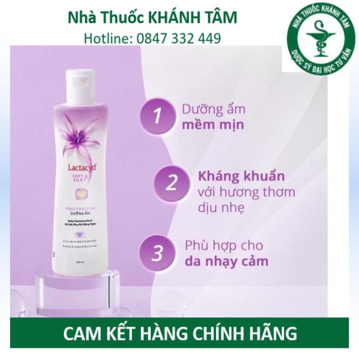 ! Dung dịch vệ sinh phụ nữ Lactacyd Soft &amp; Silky ! !