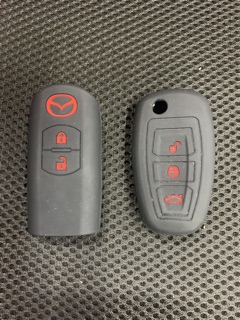 Bọc chìa khoá xe Mazda silicon