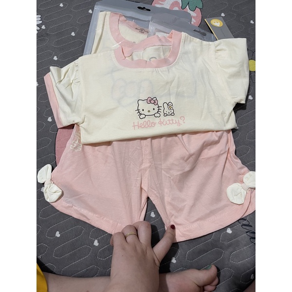 bộ hello kitty
