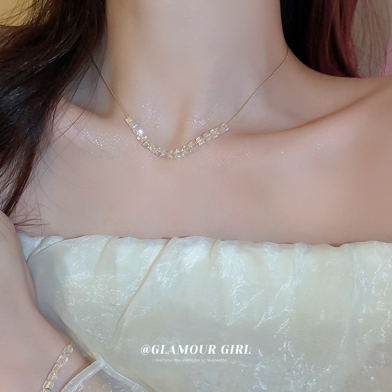 Vòng cổ Mặt Vuông Pha Lê Nhẹ Nhiều Màu Thời Trang Nhật Hàn Dành Cho Nữ