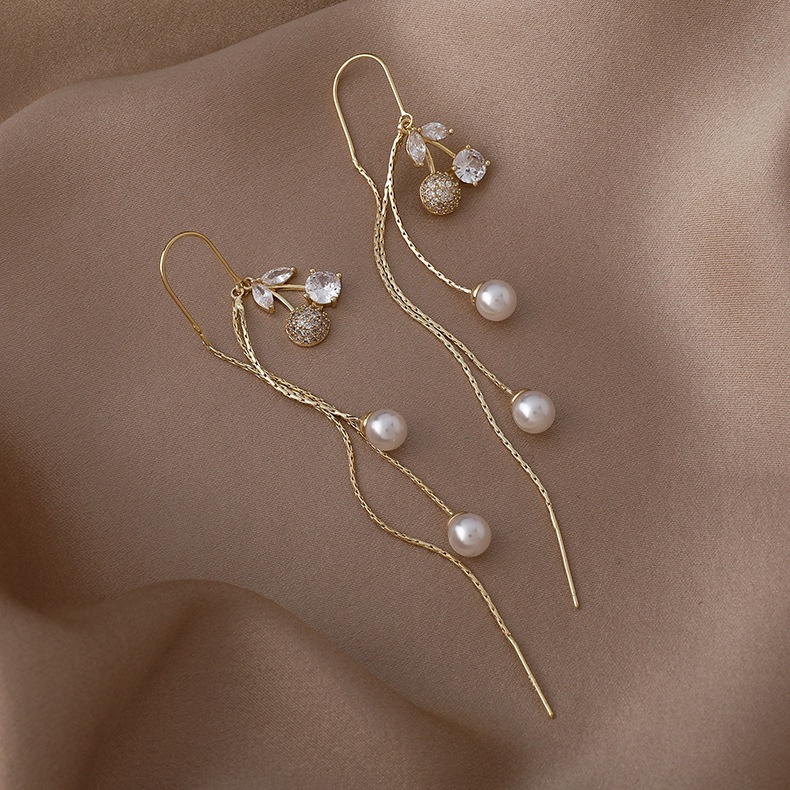 Bông tai dài tua rua đính đá pha lê hình quả cherry thời trang 2021 cho nữ