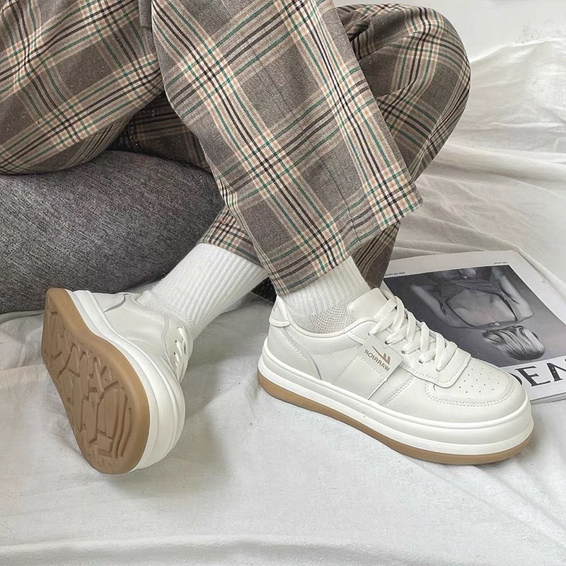 Giày nữ thể thao MAG độn đế cao cấp