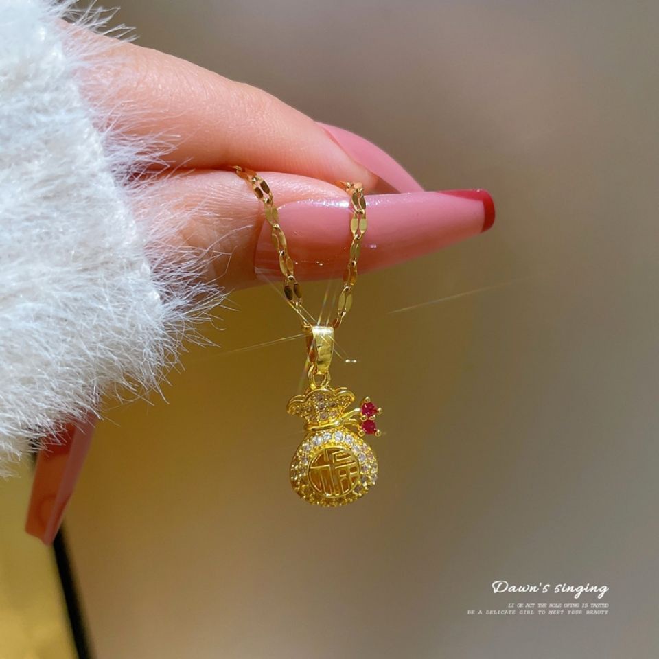dây chuyền titan chính hãng cho nữ bằng thép không gỉ 18k vàng kim cương may mắn Trung Quốc "Fu" Túi tiền mặt dây chuyền vòng cổ