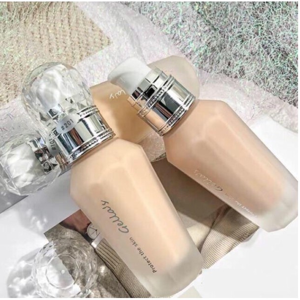 Kem Nền Che Khuyết Điểm Gella's Hàng Nội Địa Trung