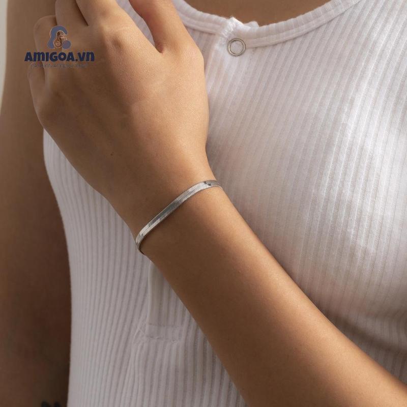 ✨✨Vòng tay chuỗi xương rắn lắc tay nữ đơn giản