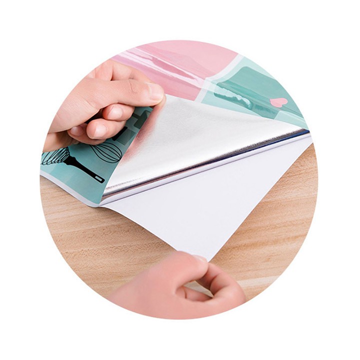 Giấy dán bếp cách nhiệt Hmart - Decal dán bếp tráng nhôm chống dầu mỡ chống nước cao cấp Kích thước 45x75cm