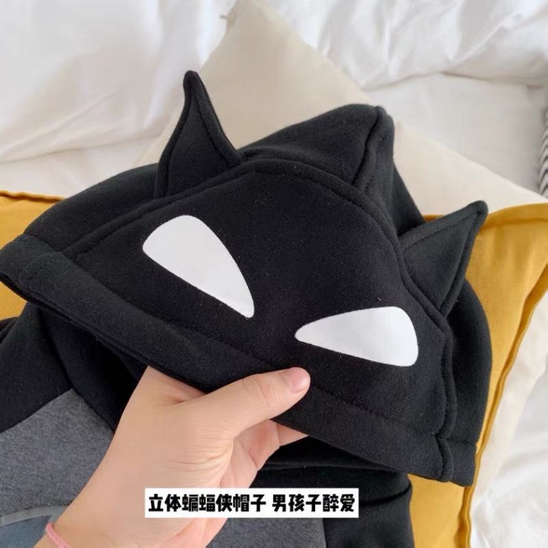 Áo nỉ batman có mũ cho bé