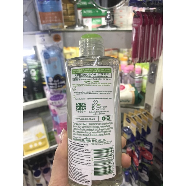 Nước tẩy trang simple 200ml