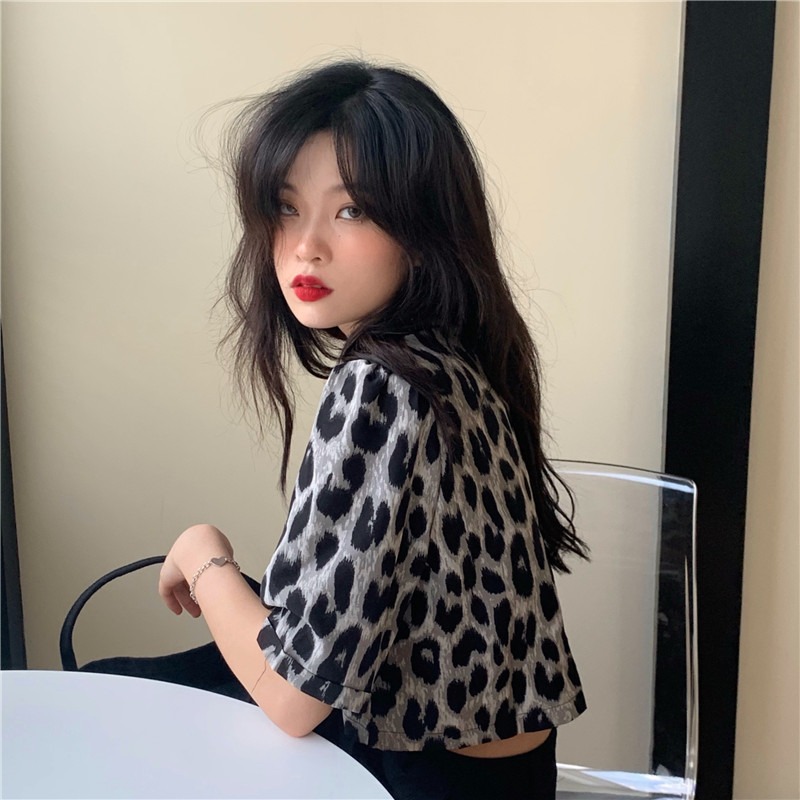 Áo Kiểu Tay Ngắn Cổ Chữ V Hoạ Tiết Da Báo Thời Trang Mùa Hè