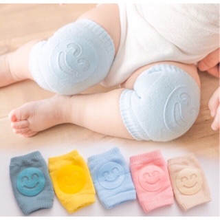 Vớ tập bò có hạt chống trượt cho bé