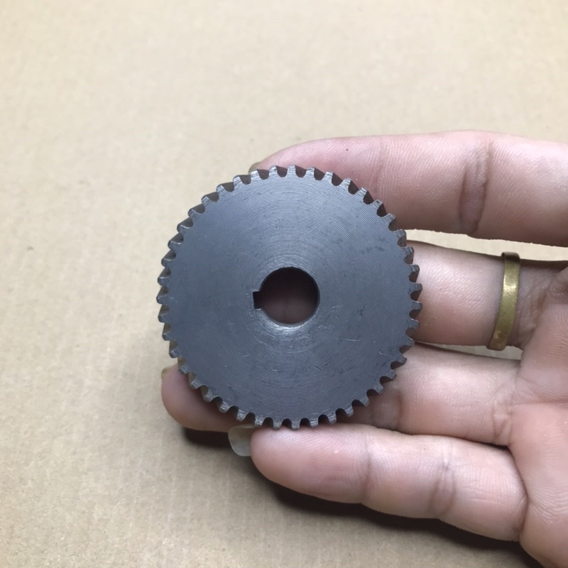 Bánh Răng Nhông Máy Khoan Chunghop 102 Lỗ 10X46  Không Gù - Hoặc Các Máy Trung Quốc Giống Chunghop