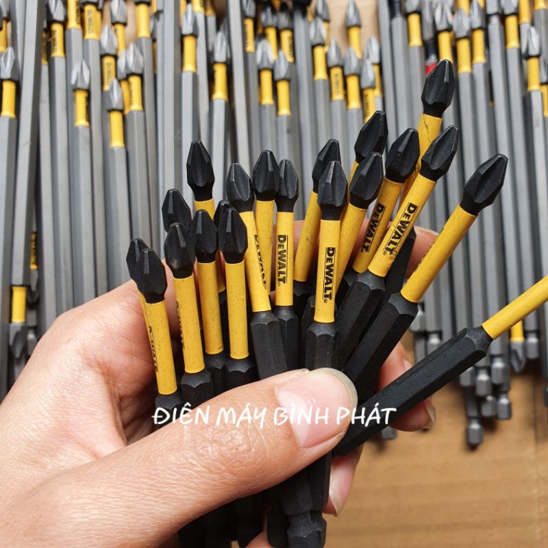Mũi Vít DEWALT 9cm Có Từ Chính Hãng