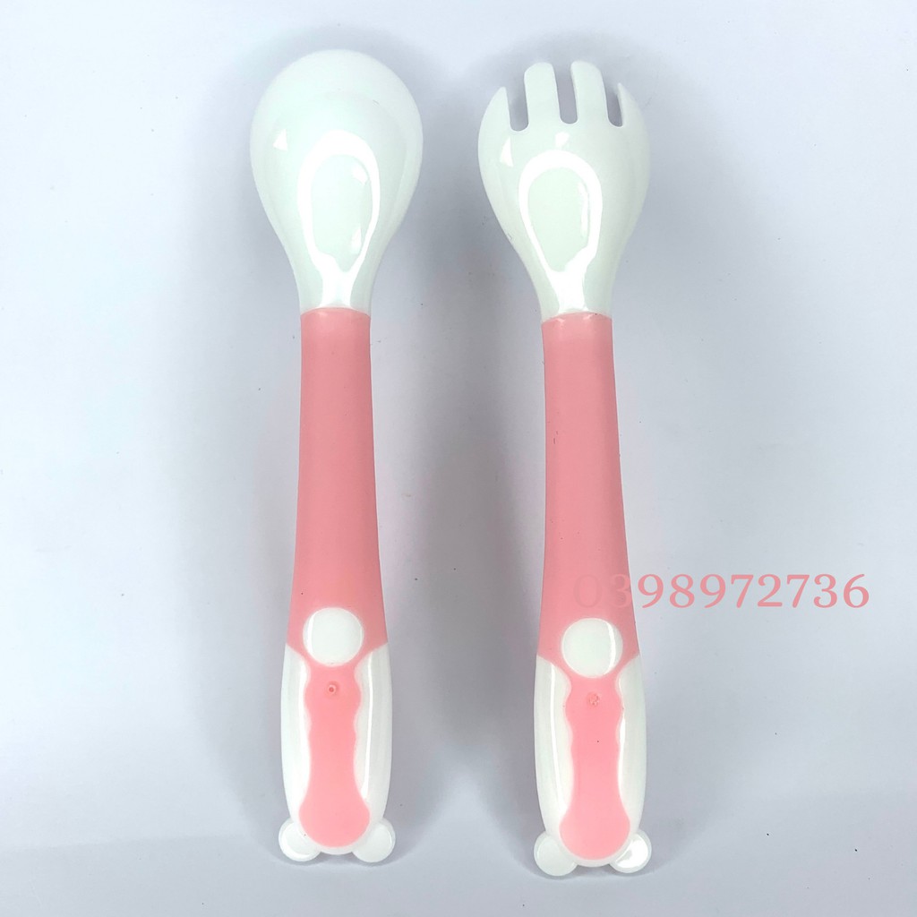 Thìa Dĩa Silicon Uốn Cong 4 Chiều Cho Bé - HT Baby