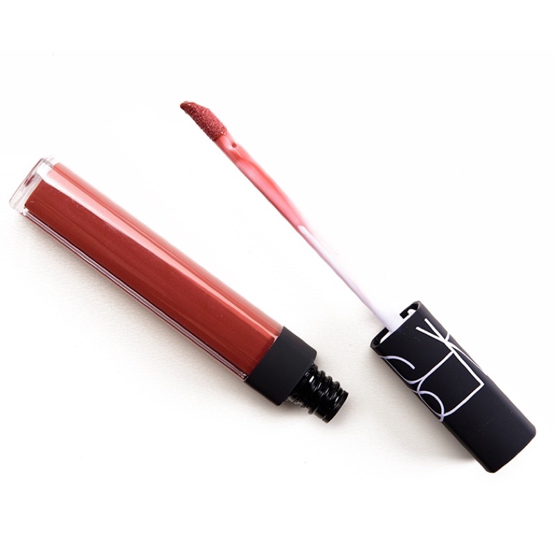 Son bóng Nars lip gloss màu Aragon đỏ cam nâu siêu xinh