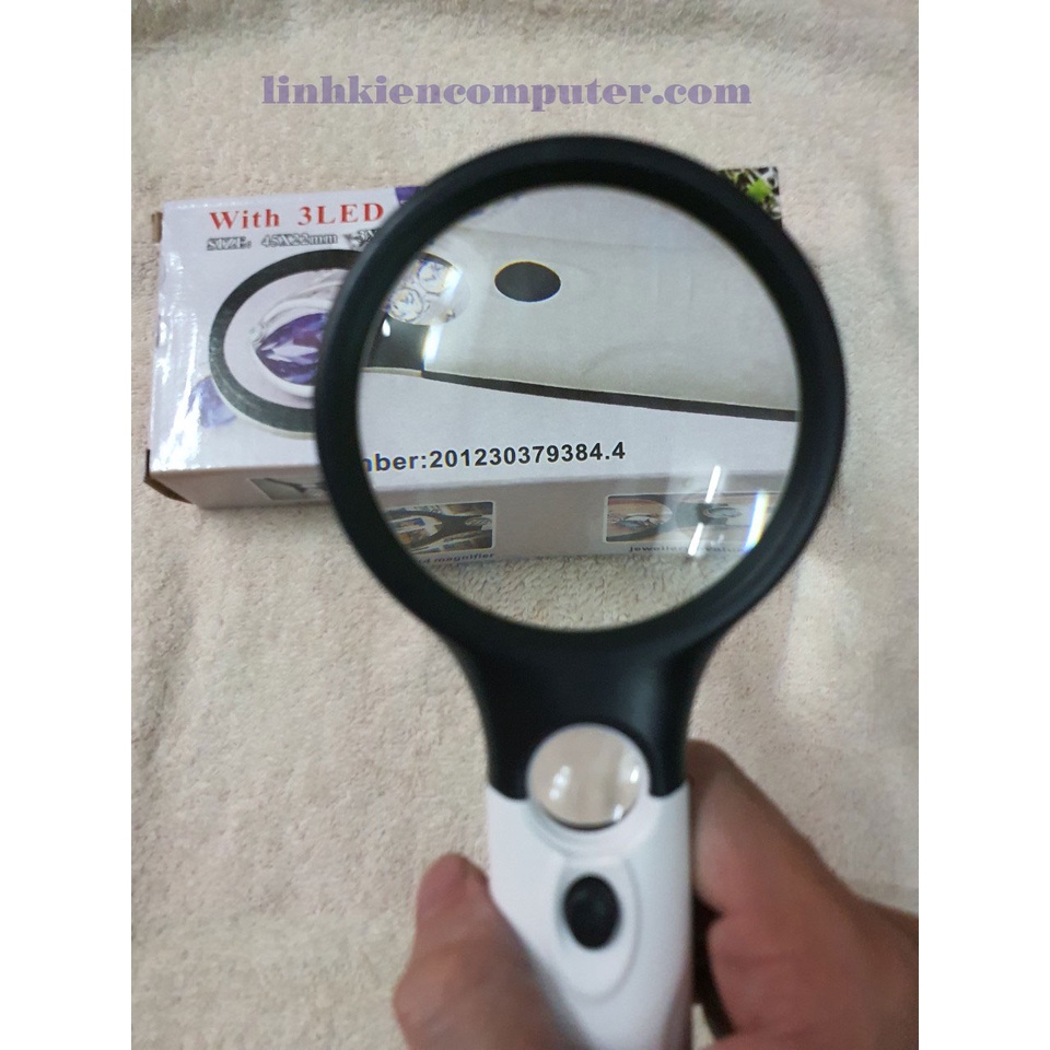 Kính Lúp phóng to 6902AB nhỏ gọn cầm tay có đèn Led, tiện lợi, tiện dụng