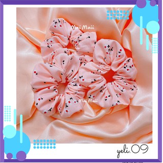 Scrunchies hoa nhí Hồng