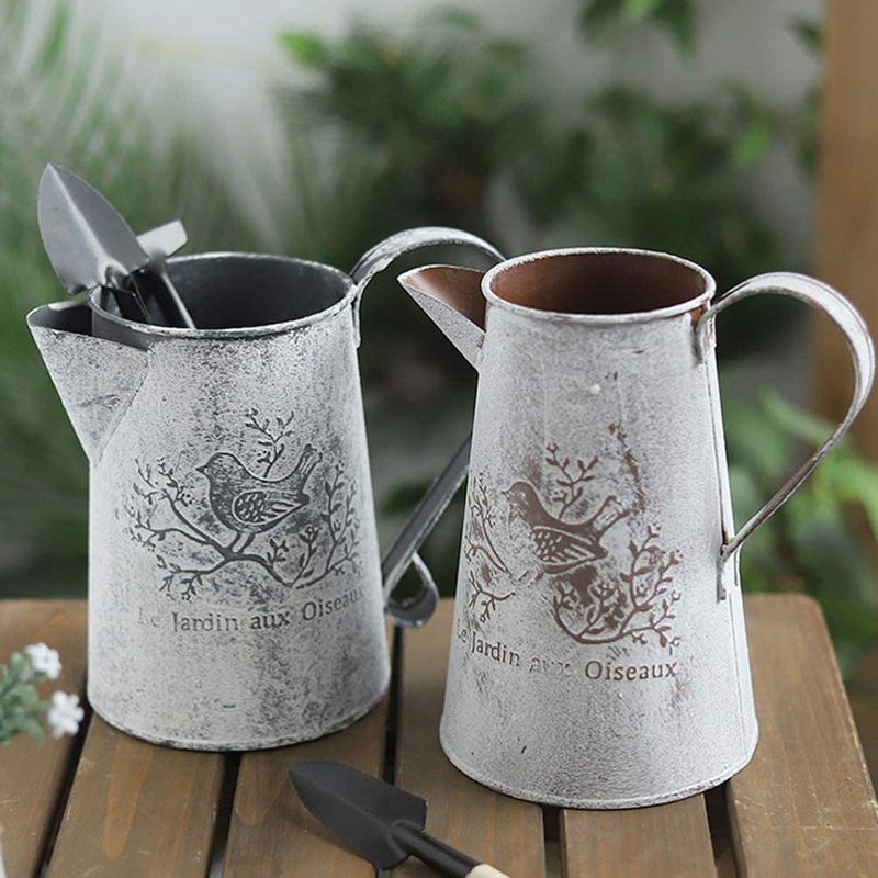 Bình tưới cây hoa bằng sắt 15cm
