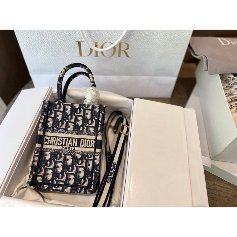 Túi xách/đeo chéo size nhỏ hoạ tiết logo thương hiệu Dior CD cao cấp