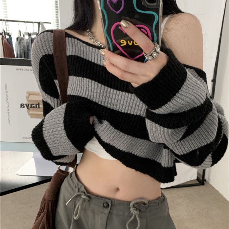Áo Len Tay Dài Cổ Tròn Họa Tiết Sọc Ngang Thời Trang Dành Cho Nữ