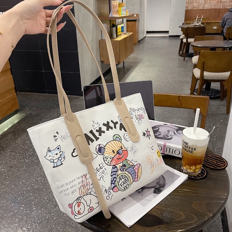 Túi Tote Đeo Vai, Túi Xách Nữ Hoạ Tiết Gấu Mixxyn