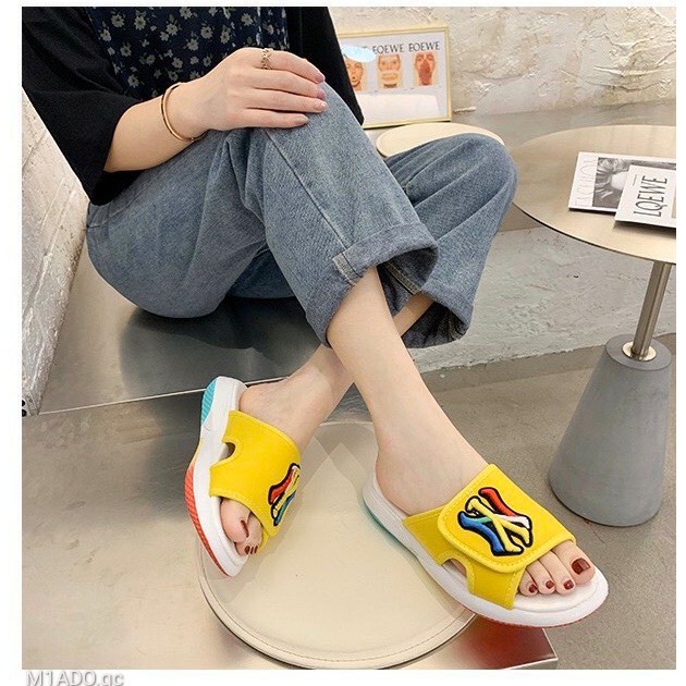 Dép nữ quai dán NY quảng châu xịn xò siêu hot 2020 👡 Cao Cấp . new 2020 [ SẴN HÀNG ] ? ? 🌟 . . . ‼️ . . * * $ # .