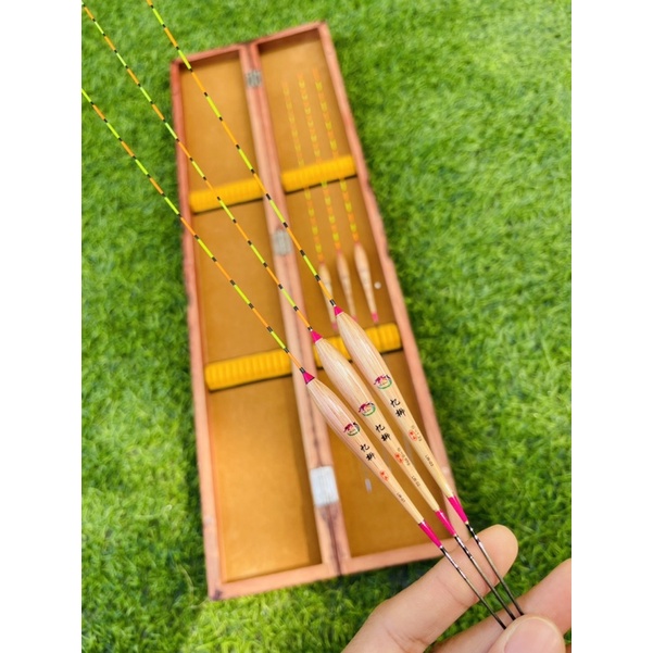 Phao Cỏ Băng Ảnh