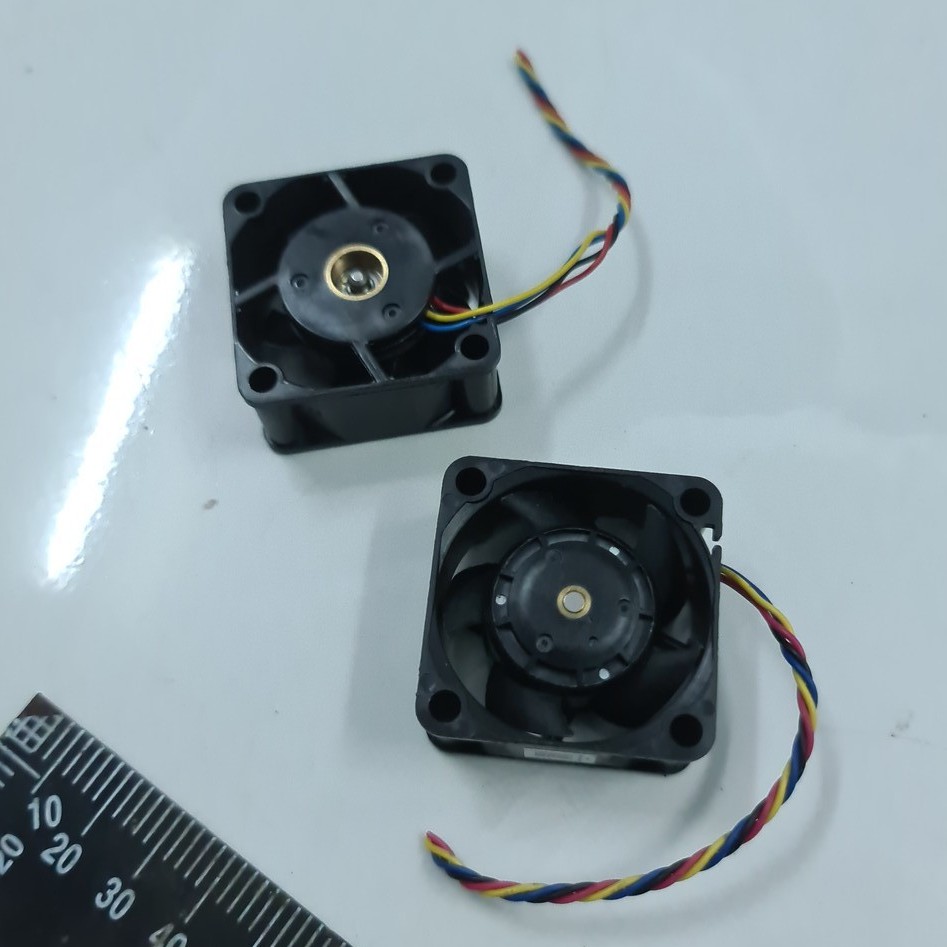 Combo 2 Quạt tản nhiệt 4 phân  - rộng 4 phân,dày 2 phân. Quạt giải nhiệt công suất lớn,tốc độ cực cao
