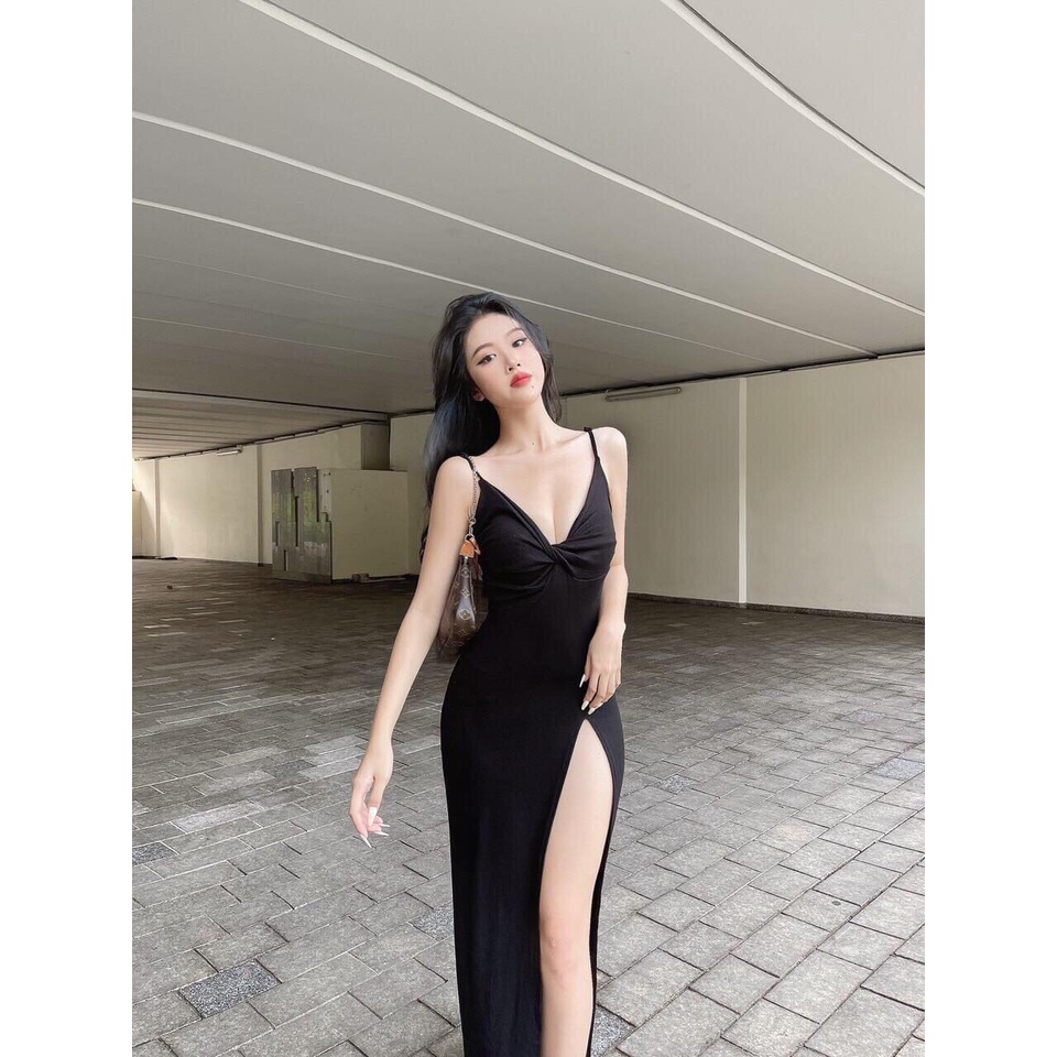 Đầm Body Hai Dây Xẻ Tà Có Mút Ngực