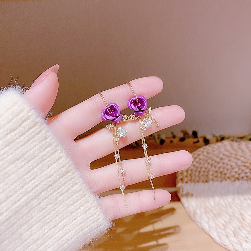 Bông Tai Mạ Bạc 925 Dáng Dài Phối Tua Rua Hình Hoa Hồng Xinh Xắn Thời Trang