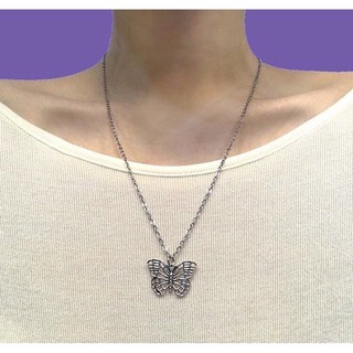 vòng cổ con bướm ulzzang